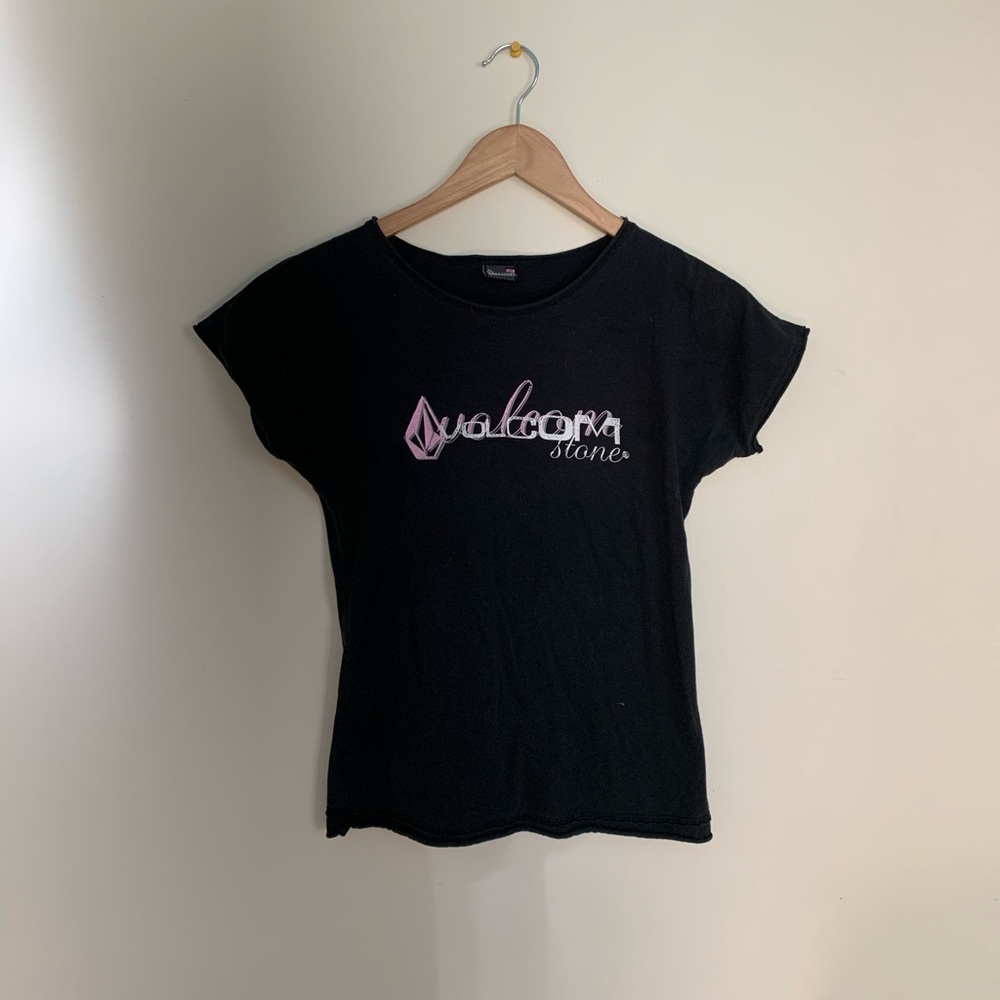 VOLCOM T